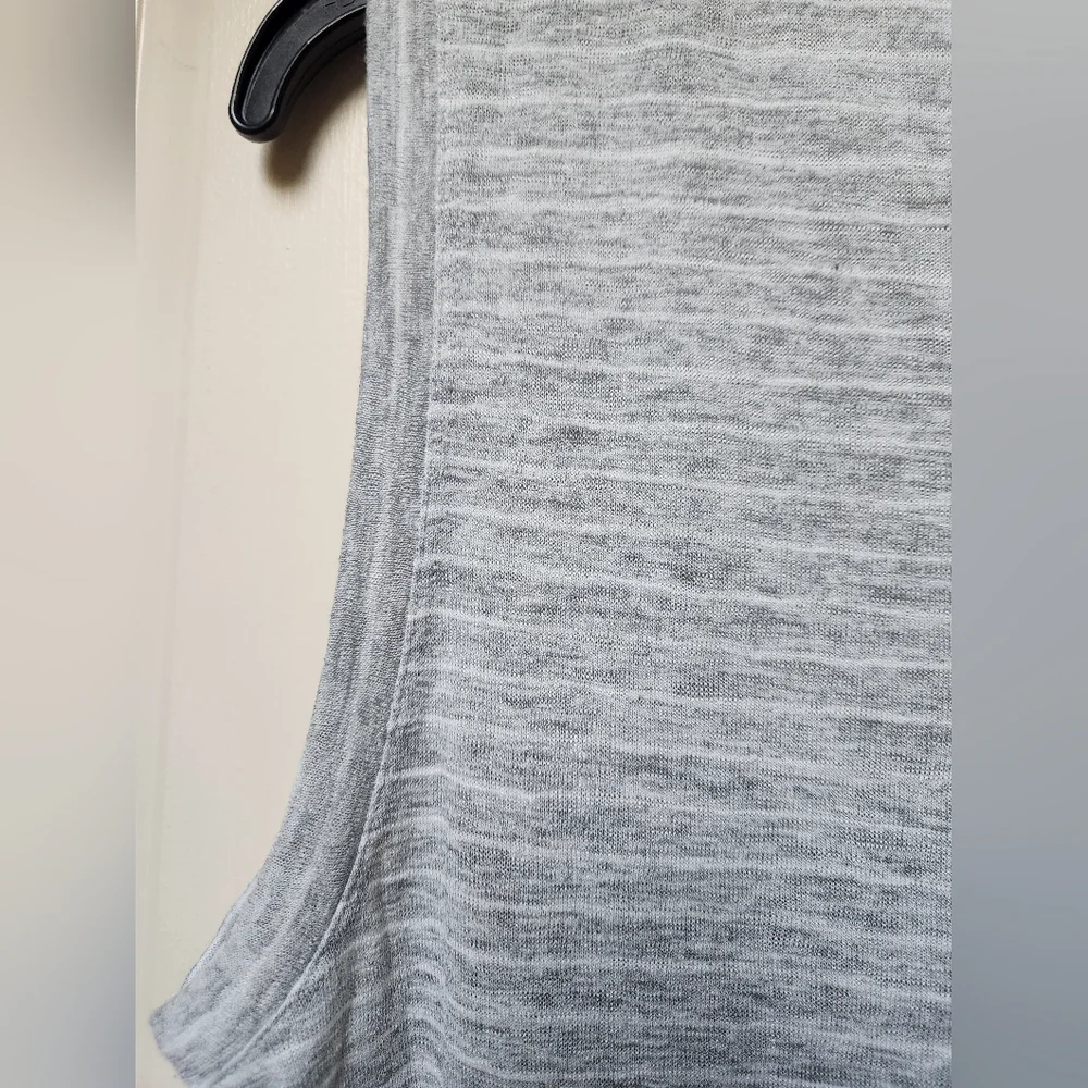 Athleta Gray Stripe Breezy Sleeveless Top, Small - Picture 6 of 9